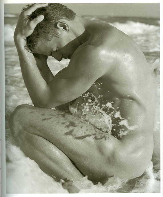 herb-ritts​-jean-galf​ione-img